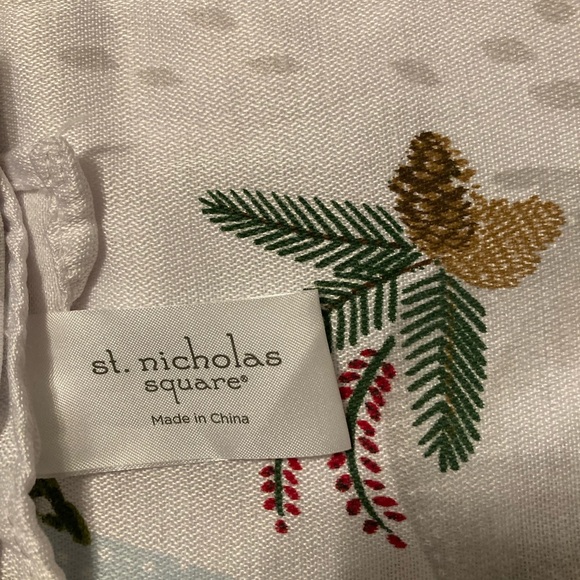 XL Snowman Tablecloth EXTRA LONG:9ft-8in X 4ft-8in (116”X 56”) Not Used like new - Picture 3 of 4